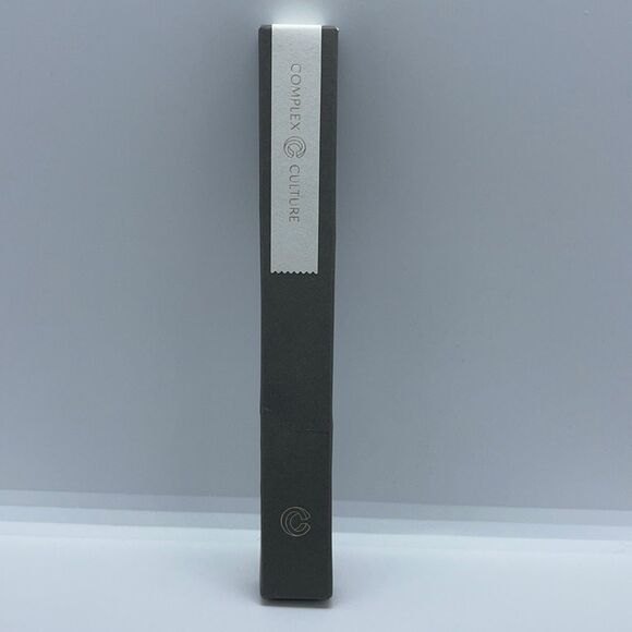 NWT Ipsy May 2021 Deluxe Subscription - Picture 6 of 11